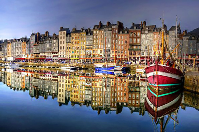 Normandy_Town_SS.jpg